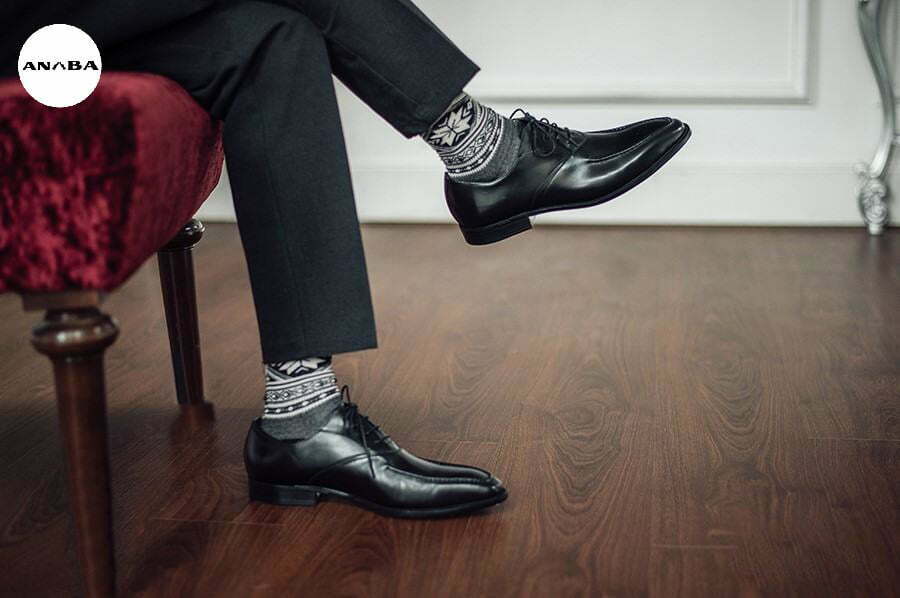 Giày tây Oxford là mẫu mà quý ông nào cũng ưa thích