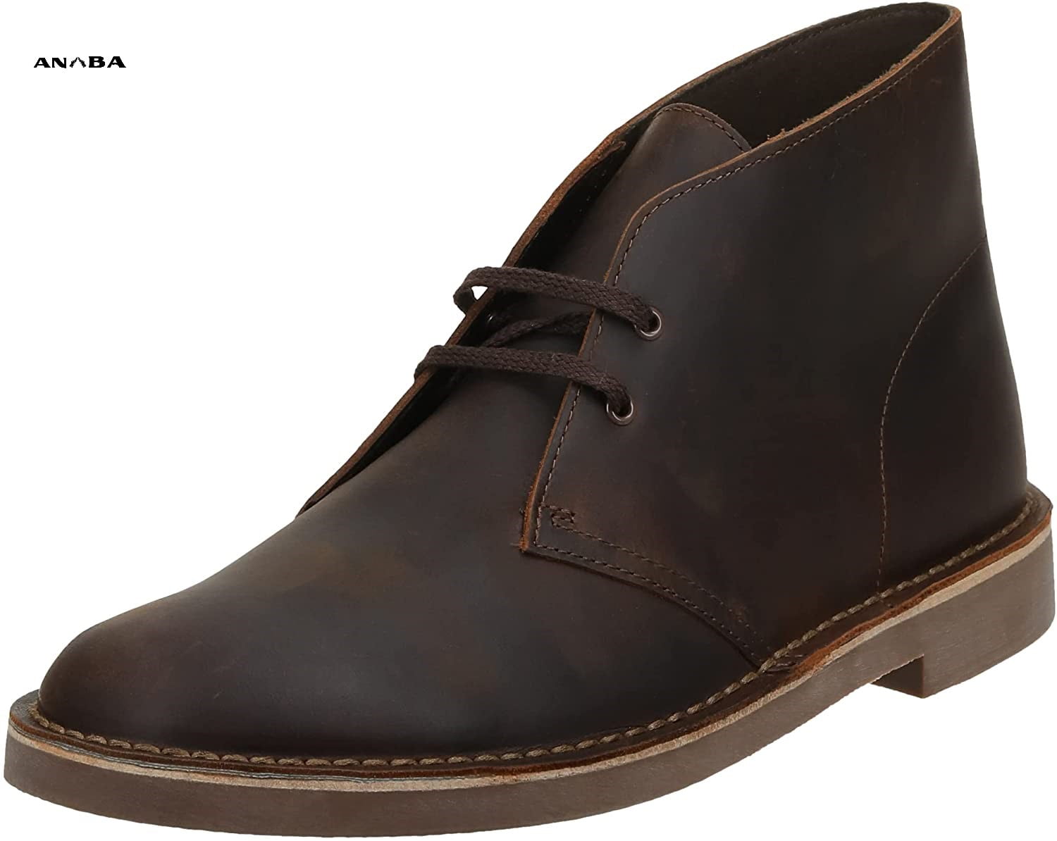 Giày boot da nam cao cổ thông thường sẽ được đóng bằng tay, và sử dụng da bò thật