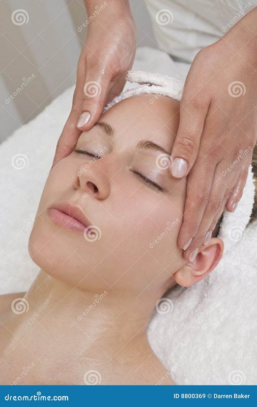 Deciphering the Function and Benefits of Couples Massage Therapy Deciphering the Function and Benefits of Couples Massage Therapy